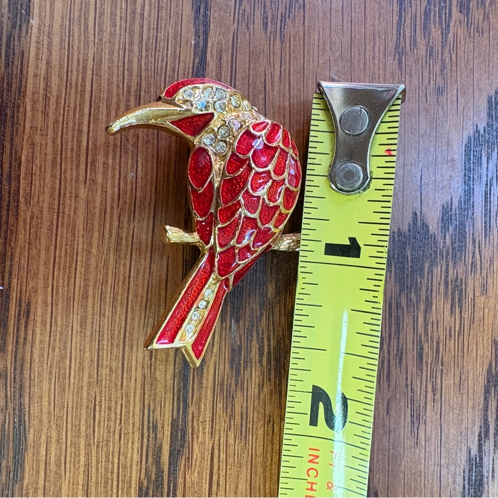 Hummingbird Pin Red Enamel Gold Tone Rhinestone - Picture 6 of 6